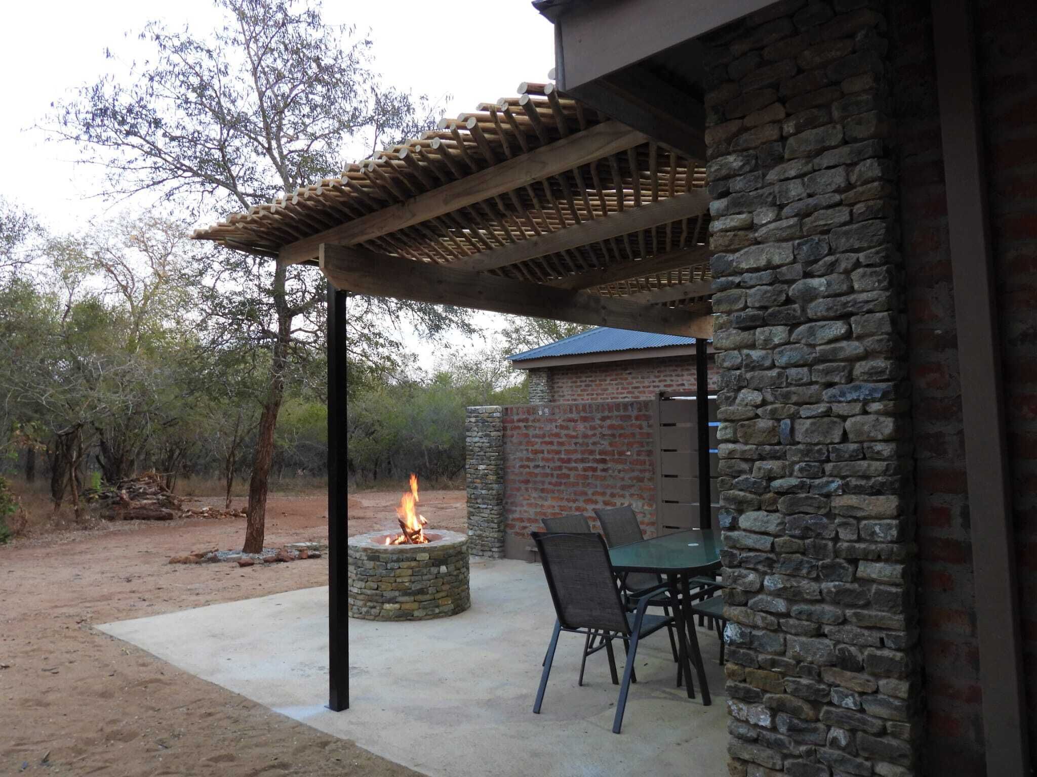 Cottage | Outdoor dining