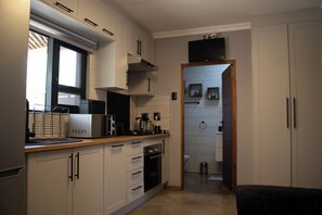 Cottage | Bếp riêng | Tủ lạnh, lò vi sóng, lò nướng, bếp nấu 