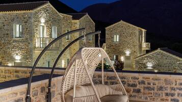 Executive Suite with Balcony | Terrace/patio