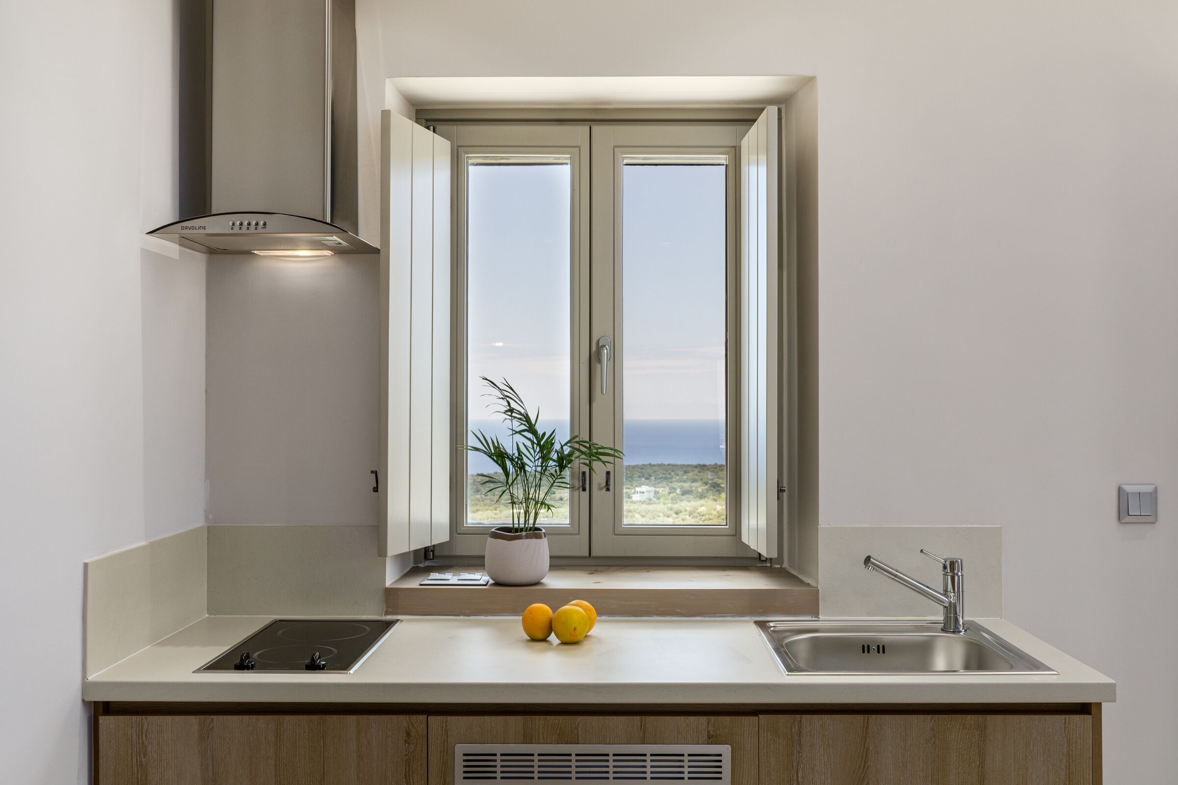 Junior-Suite, Gartenblick, Erdgeschoss | 1 Schlafzimmer, Minibar, Zimmersafe, Schreibtisch