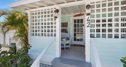 Conch Key Cottage 2 bed 1 bath home w/ramp access