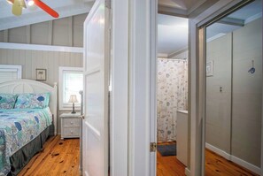 2 chambres, Wi-Fi gratuit, draps fournis
