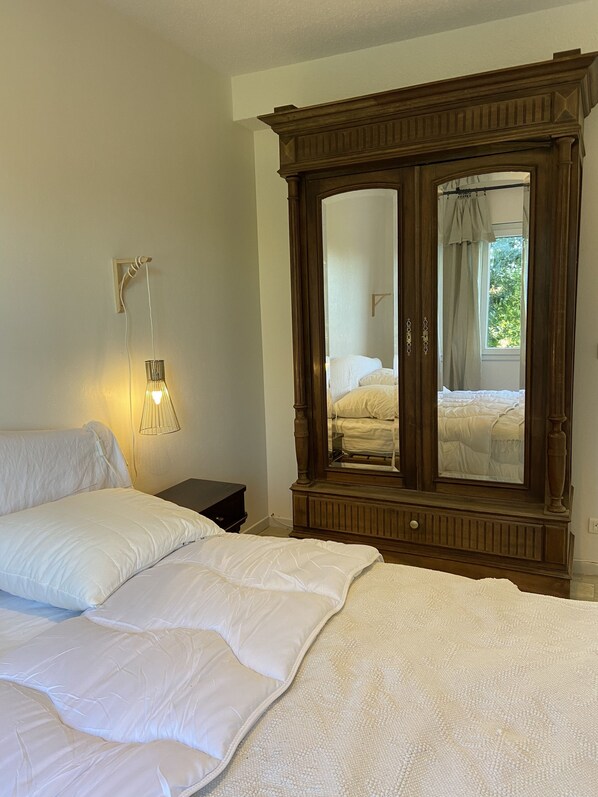 2 chambres, fer et planche Ă repasser, lit parapluie, Wi-Fi gratuit