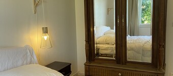 Quiet apartment with pool 5 minutes from the lake