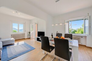 Apartamento estándar, 2 habitaciones, balcón, junto a la montaña (Ca' Gina Panoramica - Monte Brè) | Zona de estar