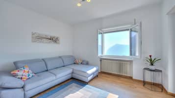 Appartement Standard, 2 chambres, cÎté montagne (Ca' Gina Panoramica - Monte BrÚ) | Coin séjour