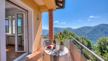 Standard Apartment, Multiple Bedrooms, Mountainside (Ca' Gina Panoramica - Monte Brè) | Outdoor dining