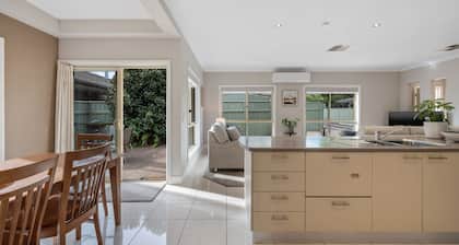 Annie's Hideaway - Porepunkah, Victoria