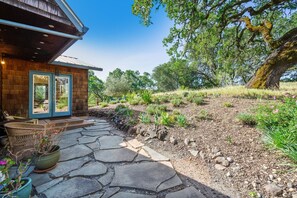 House, 2 Bedrooms | Property grounds - Healdsburg Home With Magnificent Vineyard View 2 Bedroom Home by RedAwning (Healdsburg)