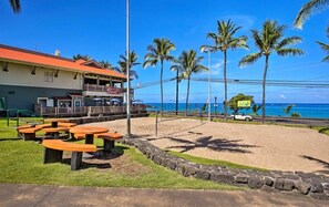 Condo, 2 Bedrooms | Children's area