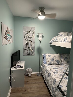 2 quartos, Wi-Fi de cortesia, roupa de cama