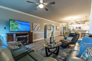 Smart TV, fireplace, DVD player, books