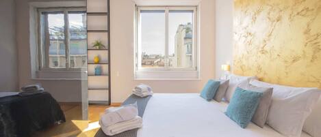 1 chambre, fer et planche à repasser, Wi-Fi gratuit, draps fournis