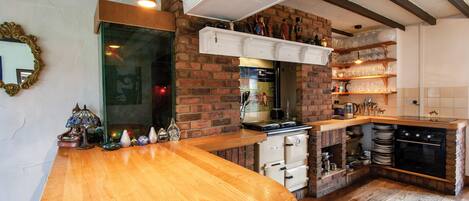 Traditional-Haus | Eigene Küche