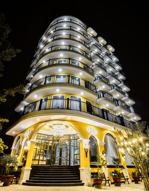 Front of property - Hotel Del Luna by LUK Global (Da Nang)