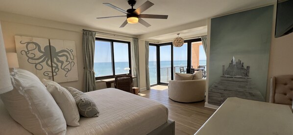 2 bedrooms, desk, iron/ironing board, travel cot