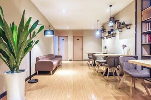 Restaurant - 7 Days Premium. Chongqing Qijiang District Government Store (Chongqing)