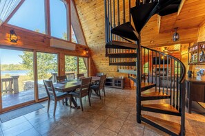 تناول الطعام