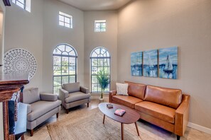 Smart TV, mesa de ping pong