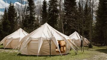 Zelt, 1 Doppelbett, Nichtraucher | WLAN, Bettwäsche