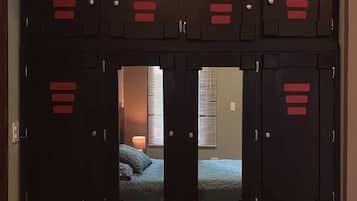 Comfort Double Room | 1 bedroom, hypo-allergenic bedding, individually decorated