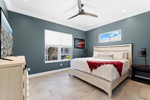 4 bedrooms, desk, iron/ironing board, travel cot