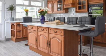 3 bedroom accommodation in Pickering