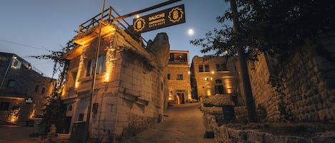 Fachada de la propiedad