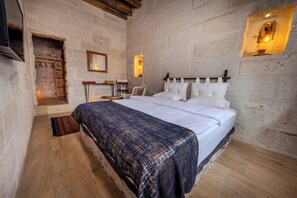 Standard Room | 1 bedroom, premium bedding, individually decorated - Saliche Cappadocia Cave Suites (Nevsehir)