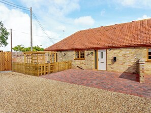 Exterior - Woodpecker Barn - UK38613 (South Walton Highway, Wisbech)