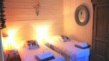Junior Double or Twin Room | In-room safe, blackout curtains, free WiFi, bed sheets