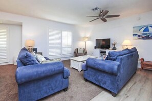 Exterior - Blind Pass D204 (Sanibel)