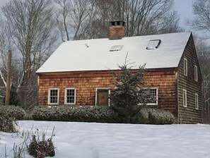 Exterior - Litchfield (Litchfield)