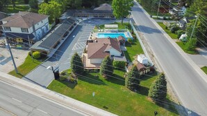 Aerial view - Beach Club by Beach1 Motel (Wasaga Beach)