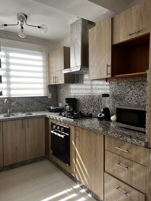 Private kitchen - New! Stylish and Centric 2BR near Downtown Center (Santo Domingo)