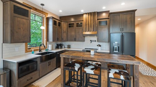 New Listing/Brand New Construction in the Heart of Downtown Whitefish