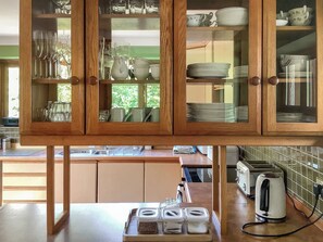 Dishwasher, high chair - 4 bedroom accommodation in Tylwch (Tylwch)