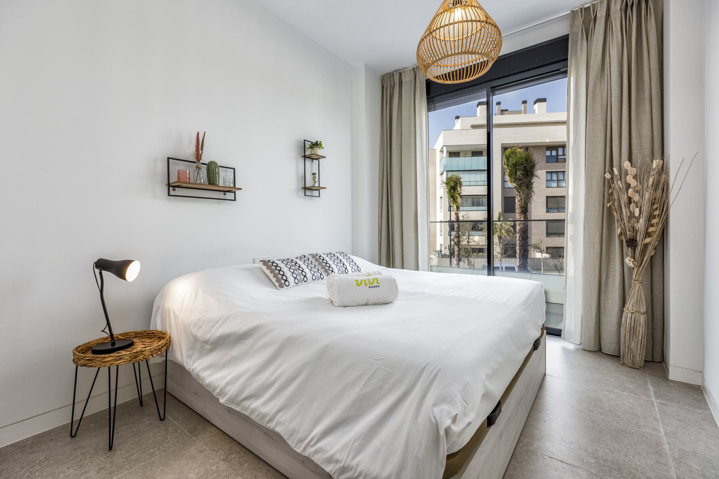 3 habitaciones y caja de seguridad en la habitación 