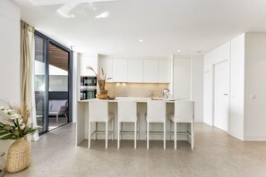 Interior - Rembrandt | Beachfront apartment in Torremolinos (Torremolinos)