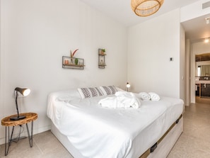 Room - ViVi Homes 2, Rembrandt apartment (Torremolinos)