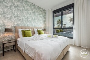 3 soveværelser, pengeskab på værelset, strygejern/strygebræt