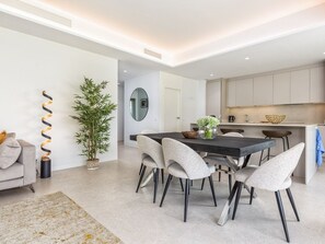 Dining - ViVi Homes 2, Fari apartment (Torremolinos)