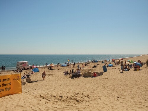 2 bedroom accommodation in Hemsby