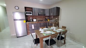 Business Apartment | Dining room