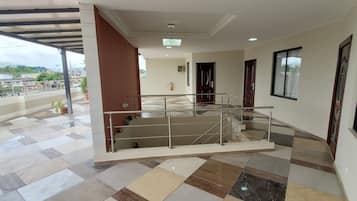 Business Apartment | Terrace/patio