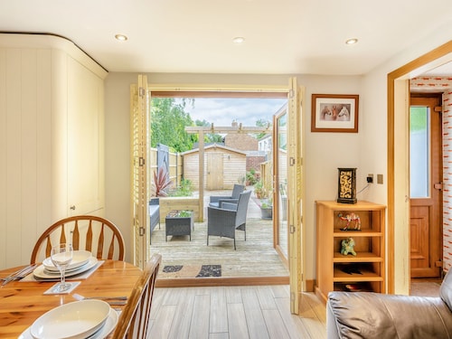 2 bedroom accommodation in Selby