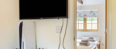 3 Schlafzimmer, kostenloses WLAN, Bettwäsche