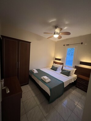 1 habitación y caja de seguridad en la habitación