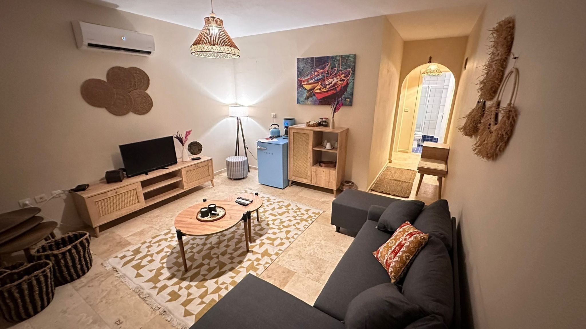 Basic Suite, Pool View | Living area | 40-inch LCD TV with cable channels, TV