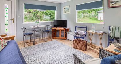 Bluebird Chalet - UK38524